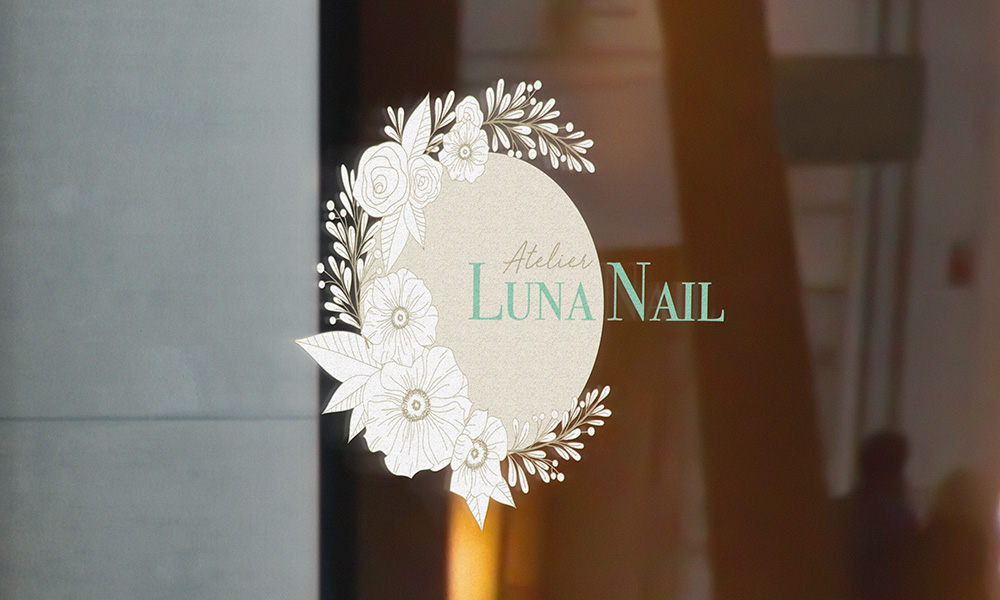 Luna Nail Logo